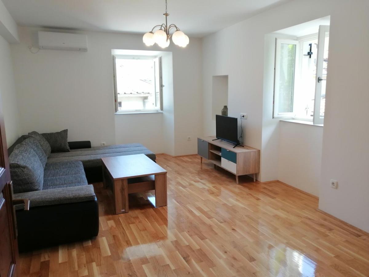 Erika Apartment Ngoại thất bức ảnh