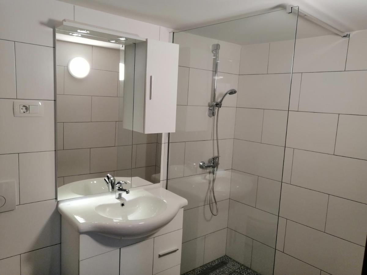 Erika Apartment Ngoại thất bức ảnh