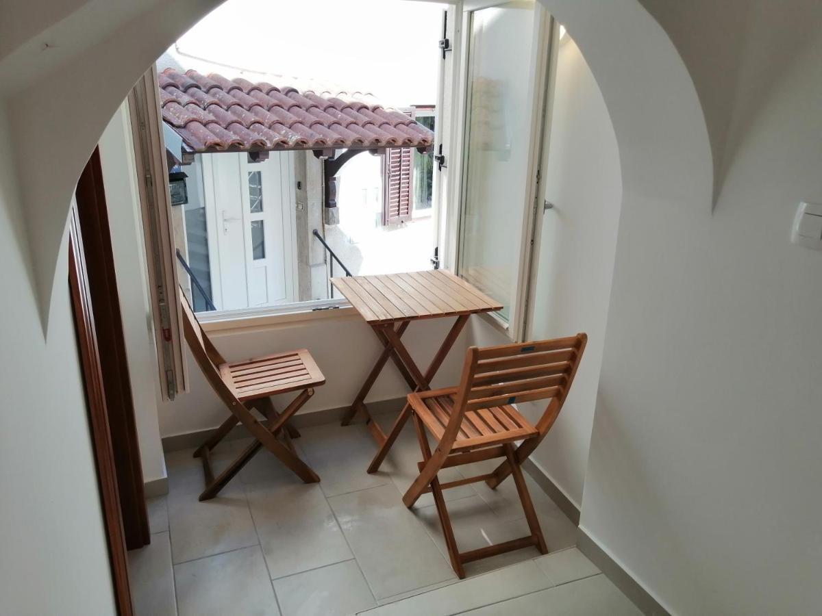 Erika Apartment Ngoại thất bức ảnh